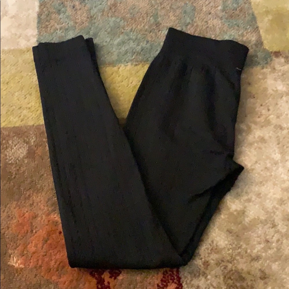 Black leggings